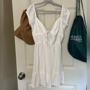 White Dress XS Garage